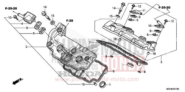 COUVERCLE DE CULASSE de VFR1200X "Crosstourer" DCT MAT TITANIUM BLADE METALLIC (YR327) 2014